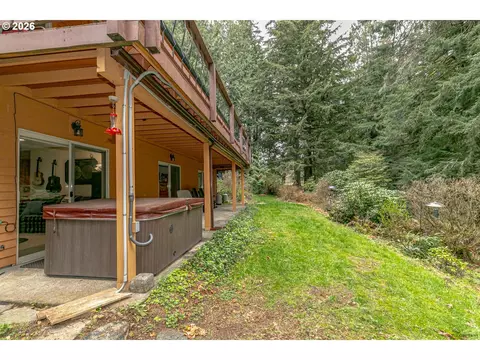 Exterior - 53221 E Marmot Rd, Sandy, OR 97055 photo 7 of 13