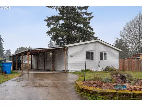 5714 NE 69th St, Vancouver, WA 98661