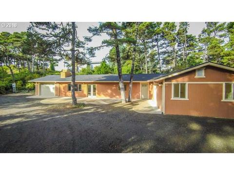 4617 Blanco St, Florence, OR 97439 photo 1