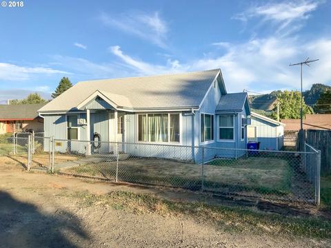 206 E Third Ave, Sutherlin, OR 97479 photo 1