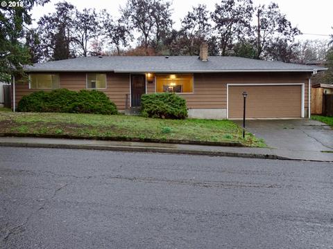 475 W 28th Ave, Eugene, OR 97405 photo 1