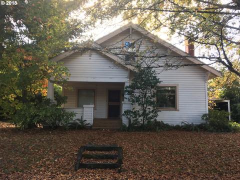 725 D St, Springfield, OR 97477 photo 1