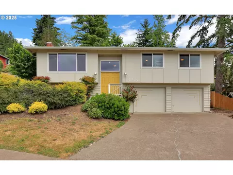 3765 Potter St, Eugene, OR 97405