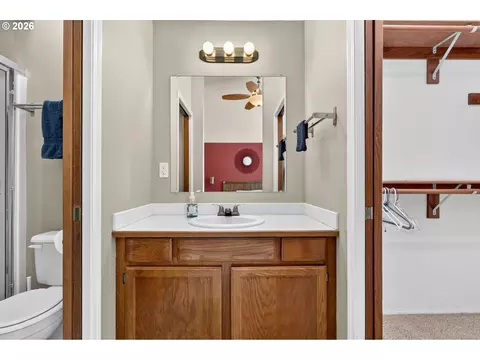 Other - 7625 Ridgewood Dr, Gladstone, OR 97027 photo 4 of 9