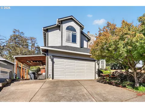 Exterior - 7625 Ridgewood Dr, Gladstone, OR 97027 photo 2 of 8