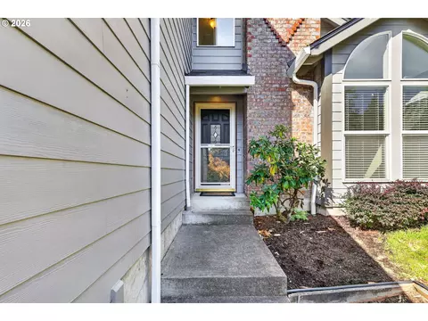 Other - 7625 Ridgewood Dr, Gladstone, OR 97027 photo 1 of 9