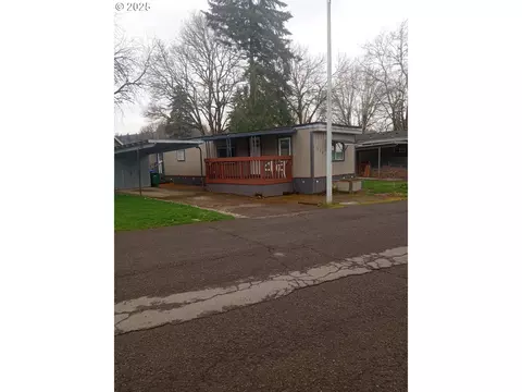 15758 SE Highway 224 #118, Damascus, OR 97089