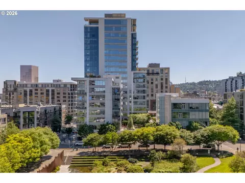 1001 NW Lovejoy St #608, Portland, OR 97209