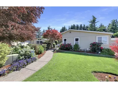 3220 Crescent Ave #55, Eugene, OR 97408