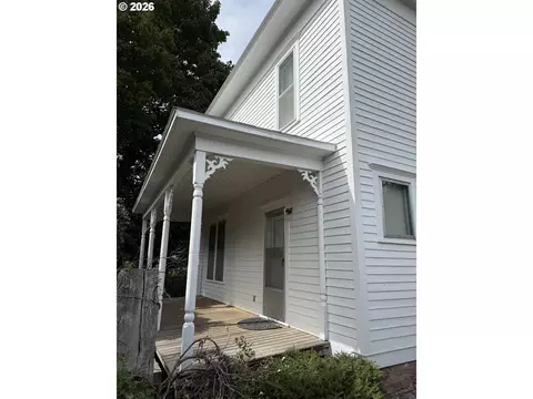 Exterior - 141 E Bryan Ave, Union, OR 97883 photo 19 of 20