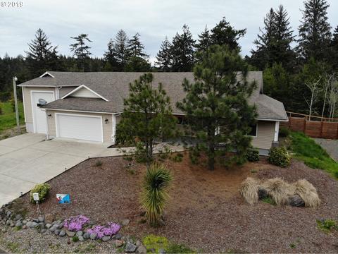 5577 Chittum Loop, Florence, OR 97439 photo 1
