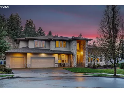 11737 SE Brockenhurst Cir, Happy Valley, OR 97086