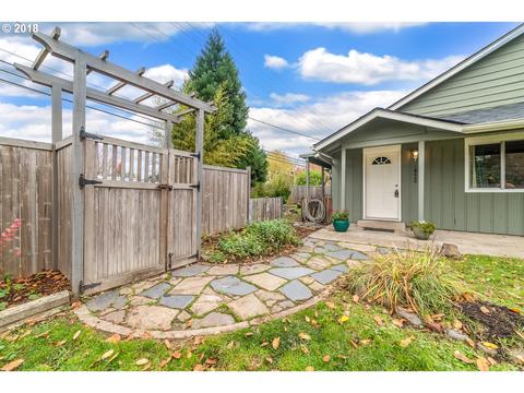 6395 Main St, Springfield, OR 97478 photo 1