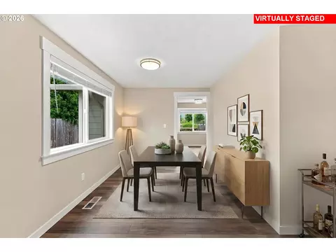 Dining - 822 SW Hartley Ave, Gresham, OR 97030 photo 1 of 1