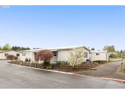 17103 SW Eldorado Dr, Portland, OR 97224