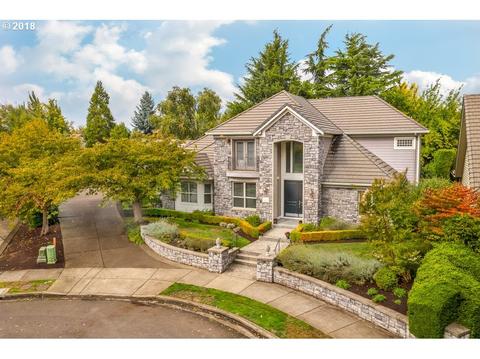 2105 Carriage Dr, Eugene, OR 97408 photo 1