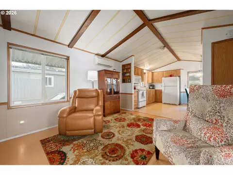 1475 Green Acres Rd #91, Eugene, OR 97408 photo 9