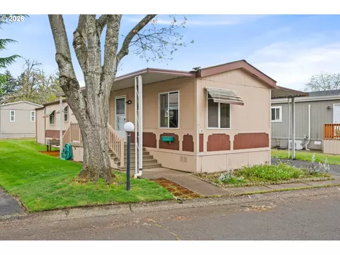 1475 Green Acres Rd #91, Eugene, OR 97408