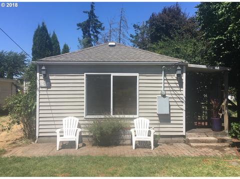 2564 J St, Springfield, OR 97477 photo 1