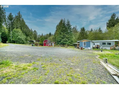 Exterior - 76960 Emill Rd, Rainier, OR 97048 photo 11 of 12