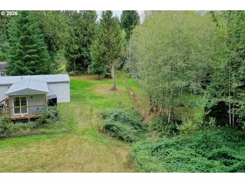 Exterior - 76960 Emill Rd, Rainier, OR 97048 photo 9 of 12