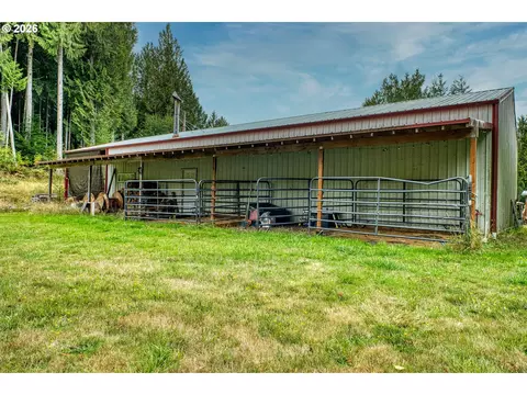 Exterior - 76960 Emill Rd, Rainier, OR 97048 photo 4 of 12