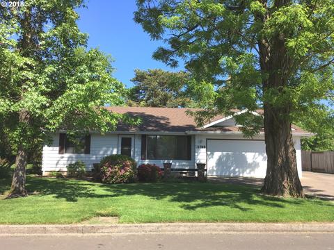 2765 Locust St, Springfield, OR 97477 photo 1