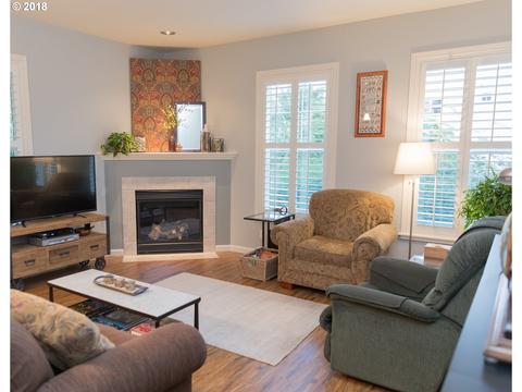1258 NW Shattuck Way #201, Gresham, OR 97030 photo 1