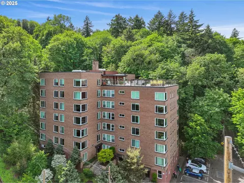 1205 SW Cardinell Dr #604, Portland, OR 97201