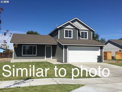 704 Miller Loop, Umatilla, OR 97882 photo 1