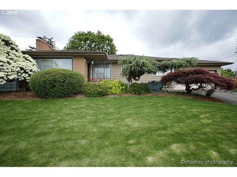 18418 SE Tibbetts Ct, Gresham, OR 97030 photo 1