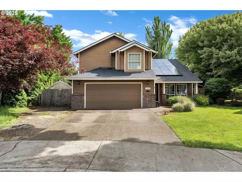 3088 NE 1st Ct, Hillsboro, OR 97124