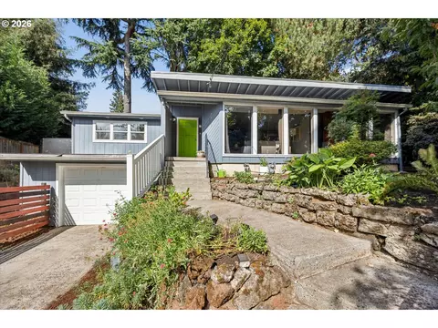 4533 SE Rex Dr, Portland, OR 97206