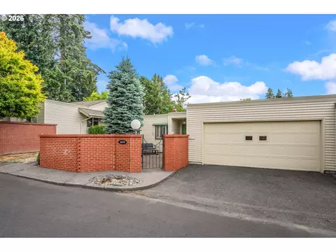16570 SW Monaco Ln, King City, OR 97224