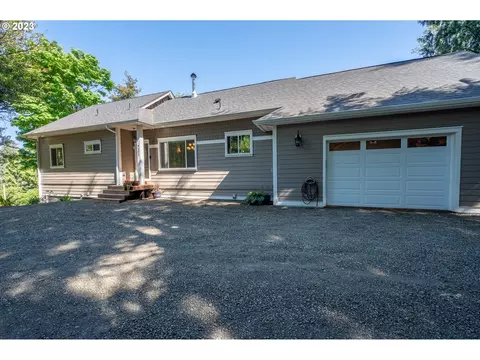 94517 Shelley Ln, Coquille, OR 97423