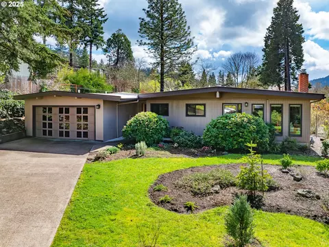 1080 E 36th Ave, Eugene, OR 97405