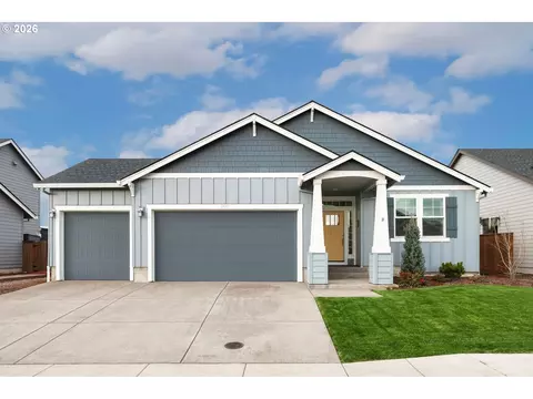2432 W 15th Ave, Junction City, OR 97448