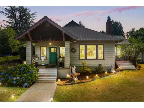 Exterior - 518 SE Roberts Ave, Gresham, OR 97080 photo 2 of 11