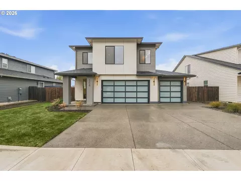 154 E Airedale Ave, La Center, WA 98629