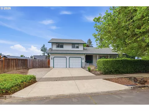 Exterior - 522 65th St, Springfield, OR 97478 photo 3 of 10