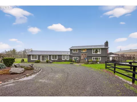 30142 S Meadowbrook Ln, Molalla, OR 97038