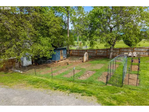 11 Second St, Carson, WA 98610 photo 29