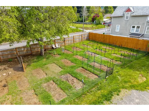 11 Second St, Carson, WA 98610 photo 33