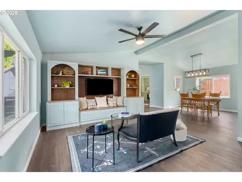 11 Second St, Carson, WA 98610 photo 7