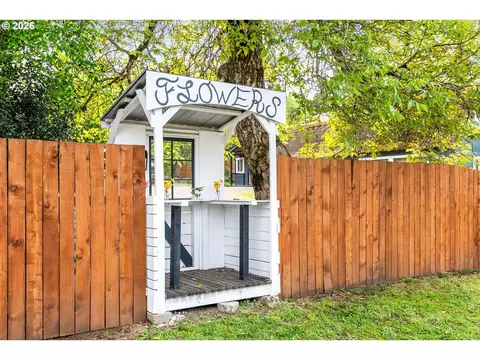 11 Second St, Carson, WA 98610 photo 5