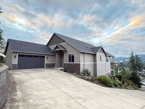 6451 Dogwood St, Springfield, OR 97478
