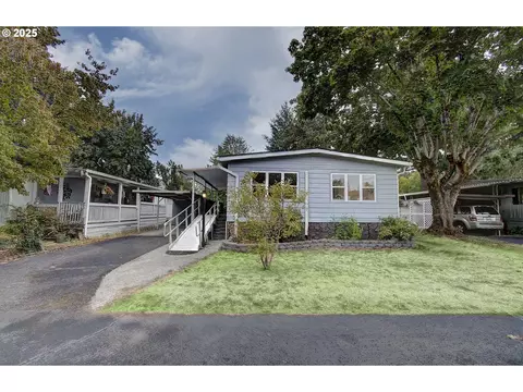 5404 NE 121st Ave #15, Vancouver, WA 98682