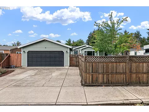 87784 Garber Ln, Veneta, OR 97487