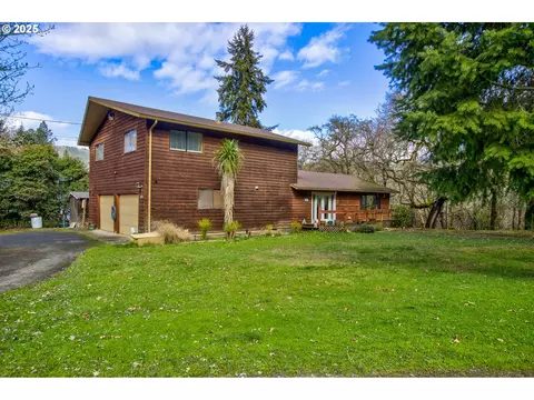 265 Arrow Way, Myrtle Creek, OR 97457