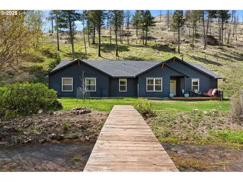 34336 Stices Gulch Rd, Baker City, OR 97814